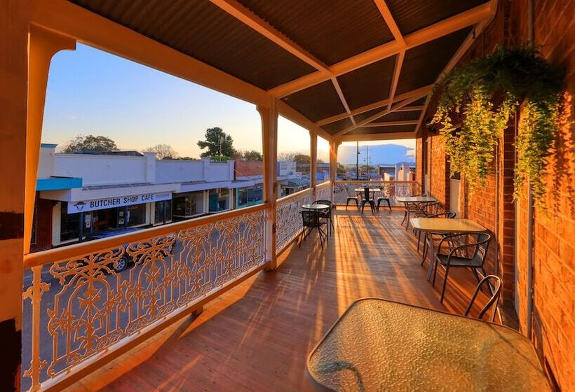 酒店 Commercial Travellers House