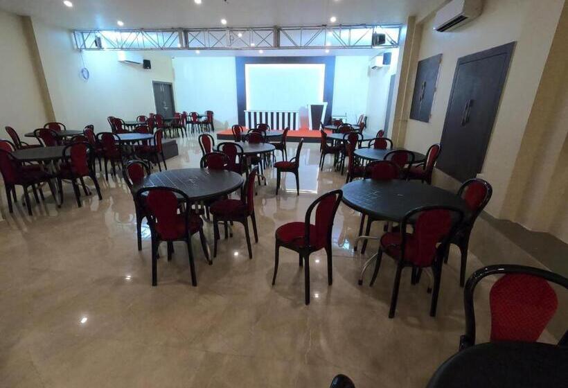 فندق Gc International