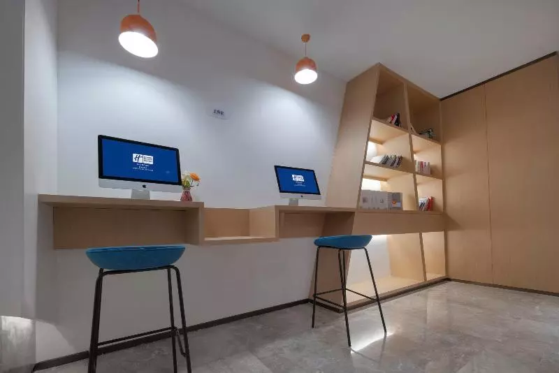 Hotelli Holiday Inn Express Hangzhou South Station