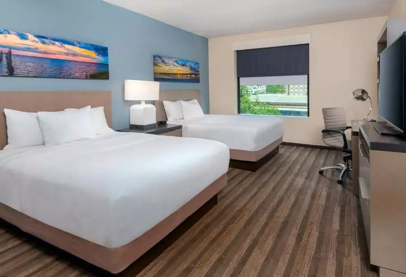 هتل Hyatt House Tallahassee Capitol University