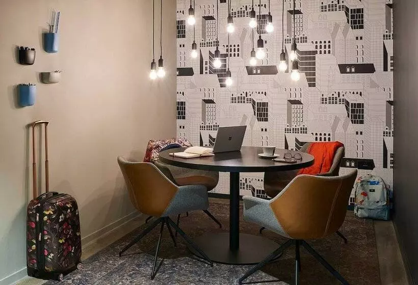 ホテル Moxy Chester