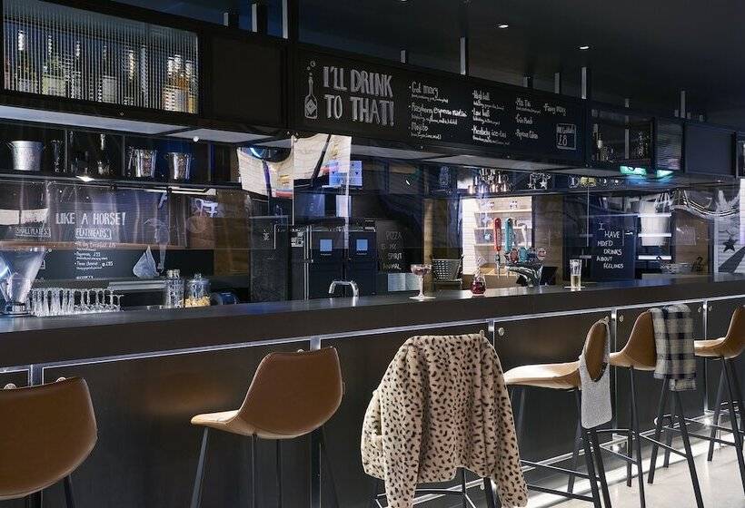 ホテル Moxy Chester