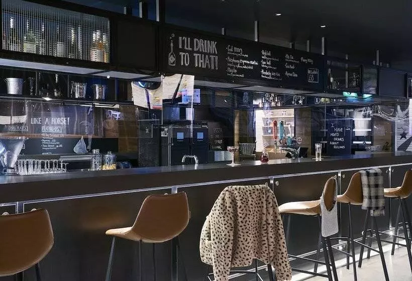 ホテル Moxy Chester