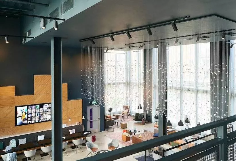 ホテル Moxy Chester