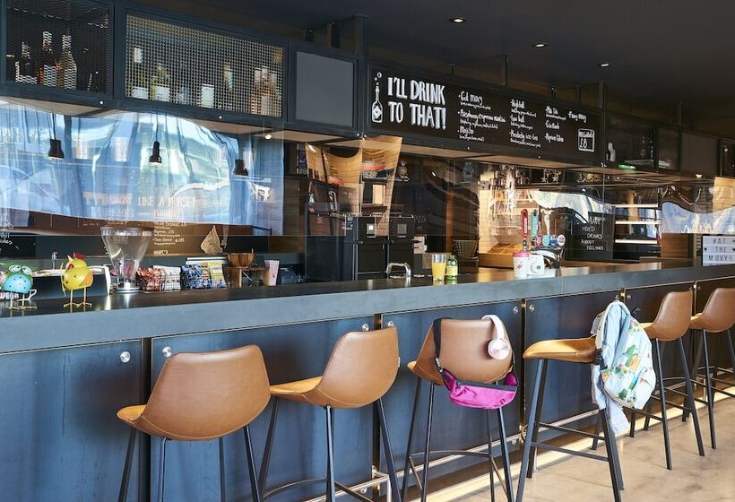 ホテル Moxy Chester