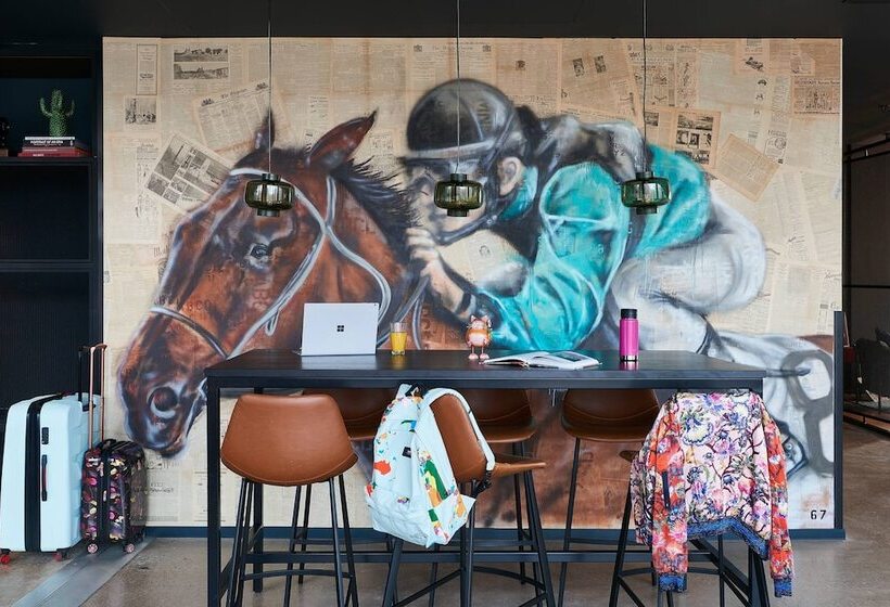 ホテル Moxy Chester