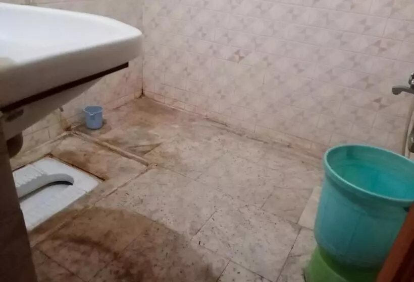 ホテル Mrignayani