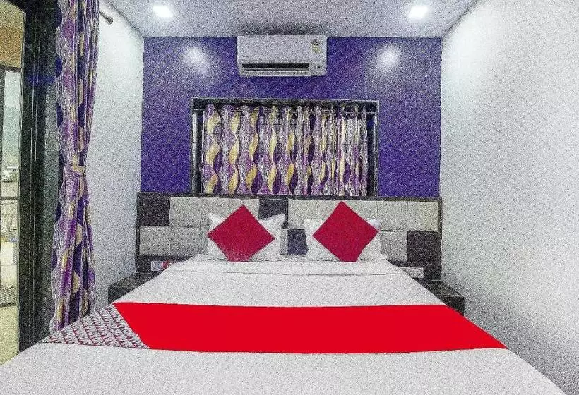 Hotelli Flagship 76385  Samrat Palace  Moca