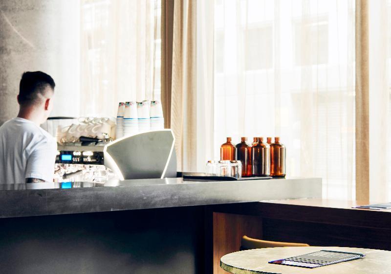 Quincy Hotel Melbourne