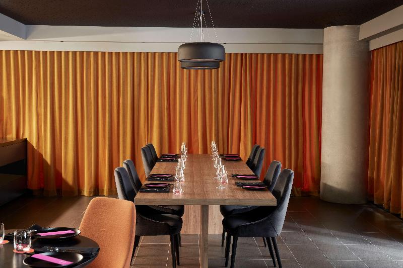 Quincy Hotel Melbourne