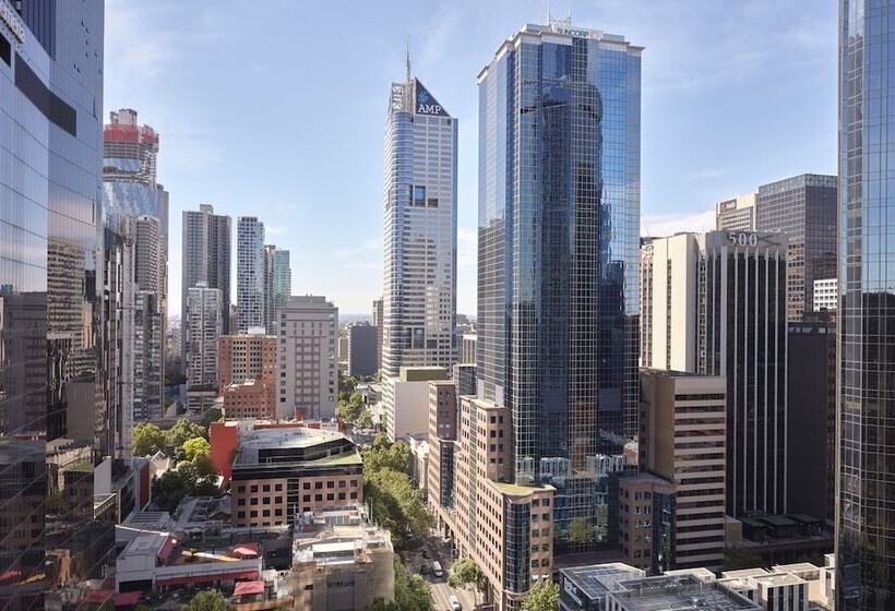 Quincy Hotel Melbourne