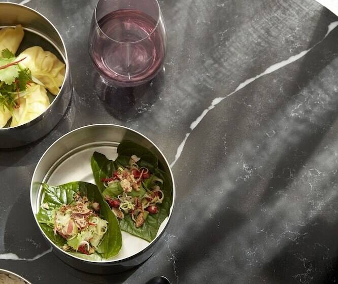 Quincy Hotel Melbourne