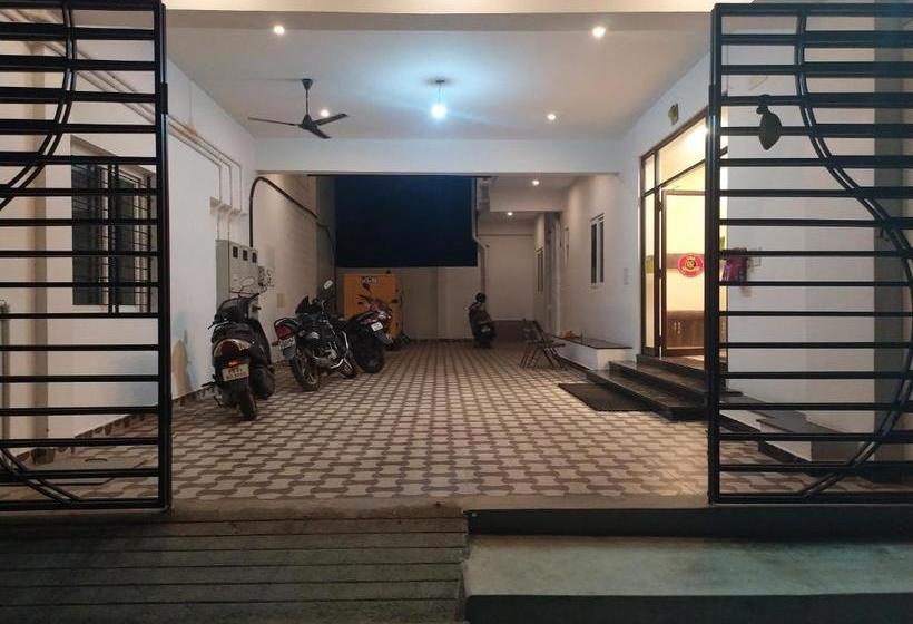 בית מלון כפרי Rani And Rani Residency