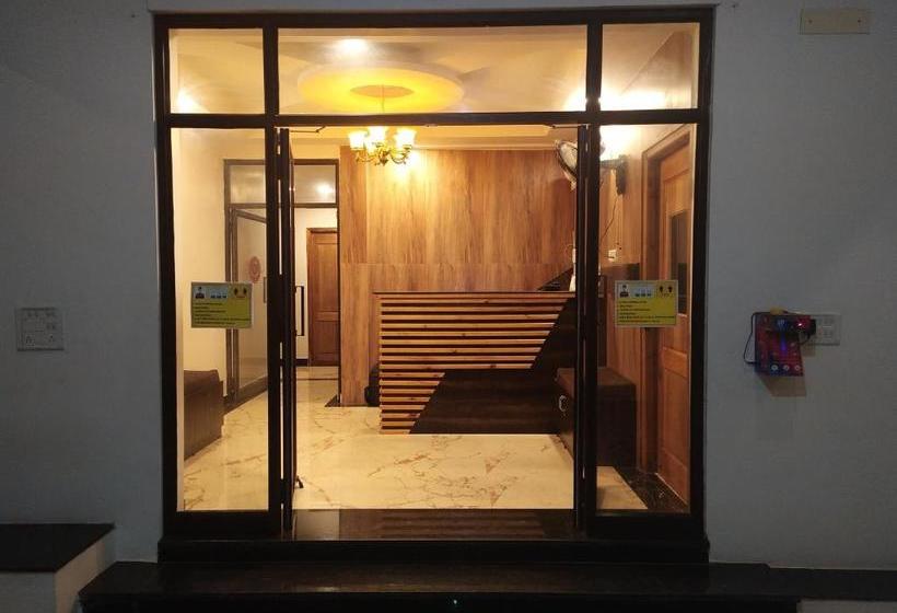 בית מלון כפרי Rani And Rani Residency