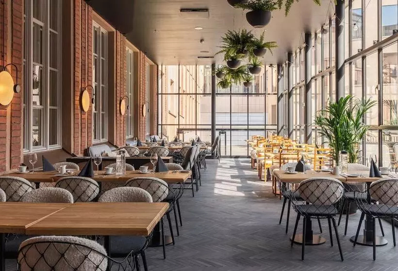 ホテル Scandic Grand Central Helsinki