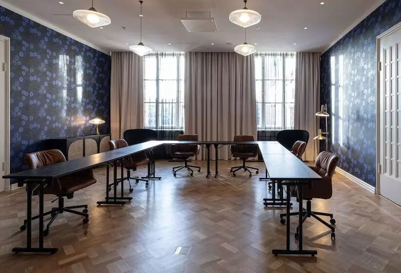 ホテル Scandic Grand Central Helsinki