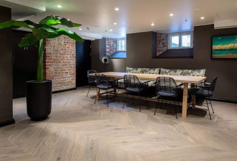 ホテル Scandic Grand Central Helsinki