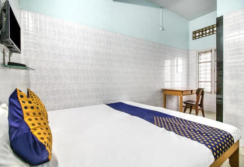 בית מלון כפרי Spot On 75774 Goodwill Lodge