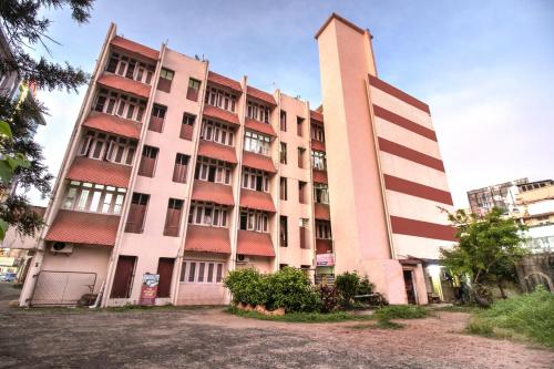 בית מלון כפרי Spot On 75774 Goodwill Lodge