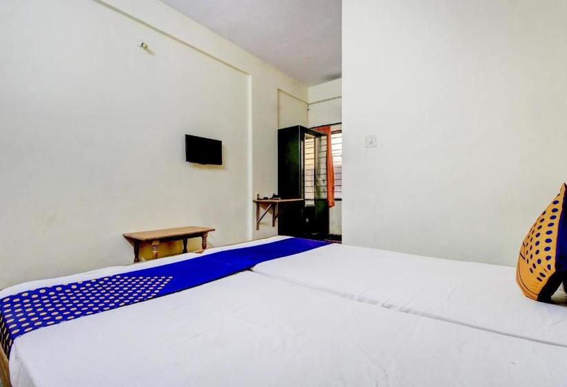 فندق Spot On 76536 Silver House