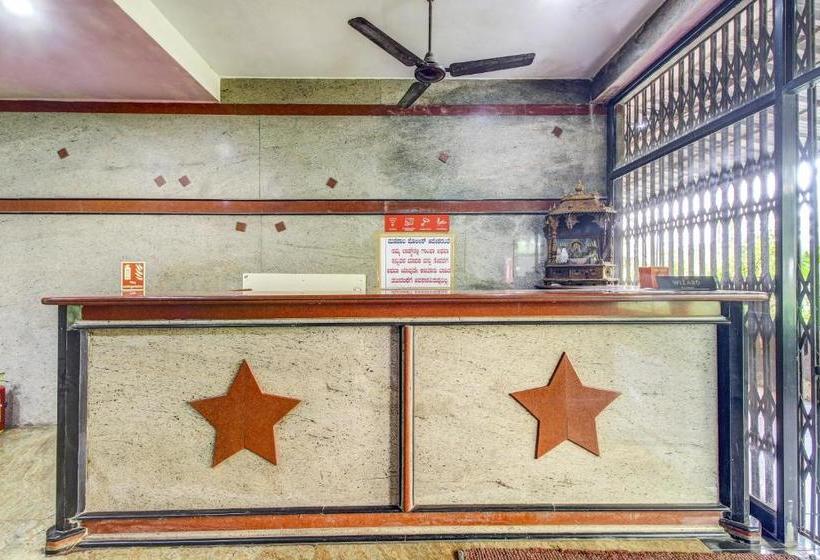 فندق Spot On 76536 Silver House