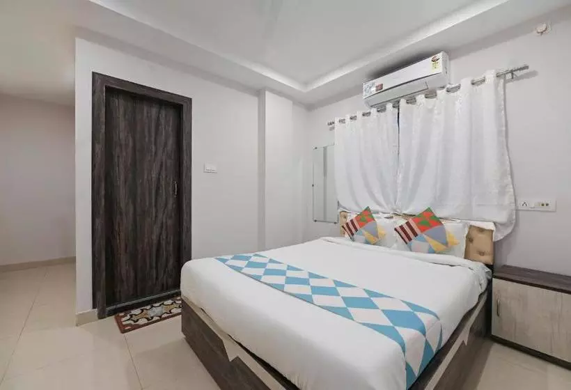 Majatalo Oyo Home 48030 Comfortable Stay Newtown