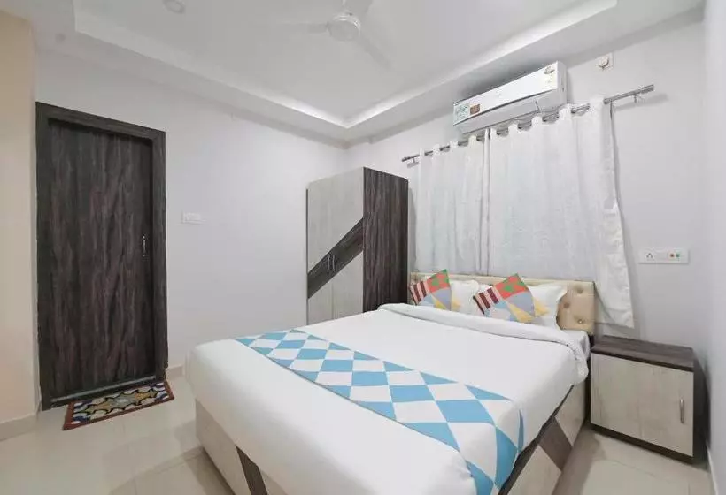 Majatalo Oyo Home 48030 Comfortable Stay Newtown