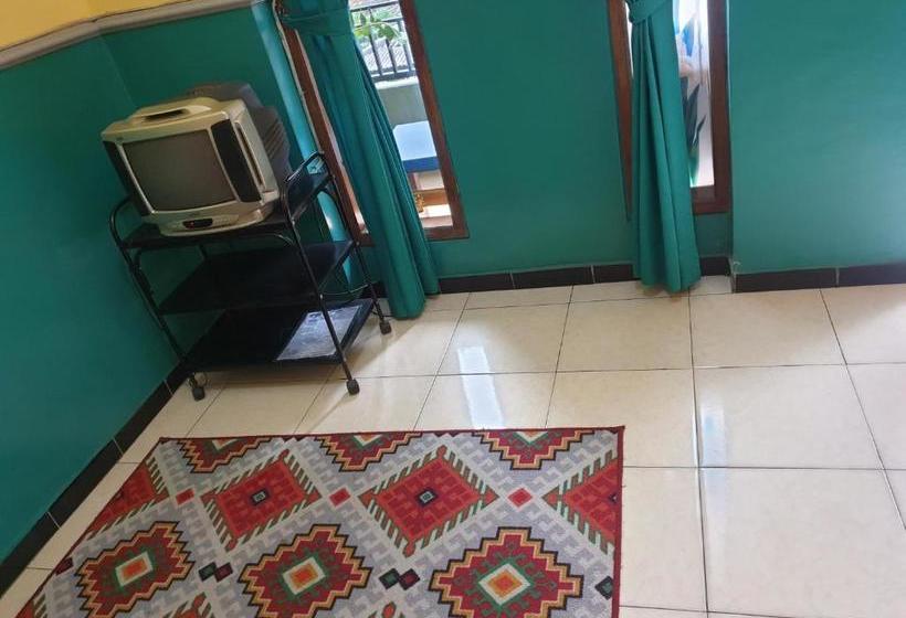 Pensionat Villa Bukit Cemara