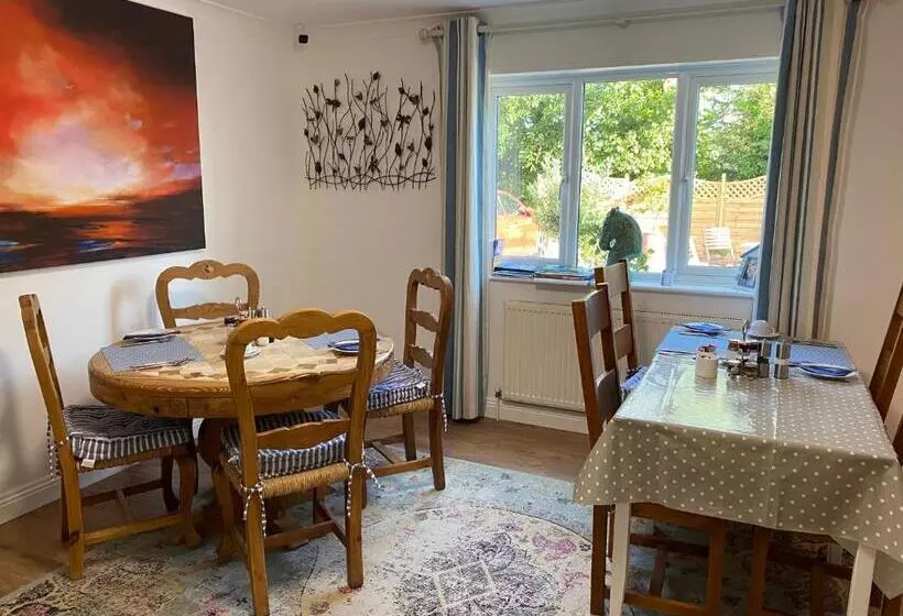 Toppesfield House B&b