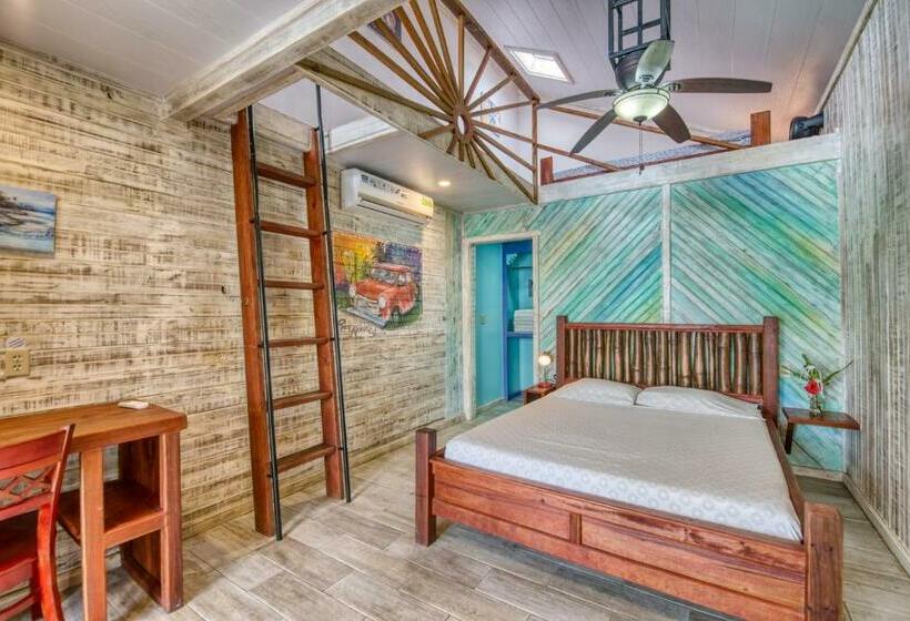 Herberge Skully's House