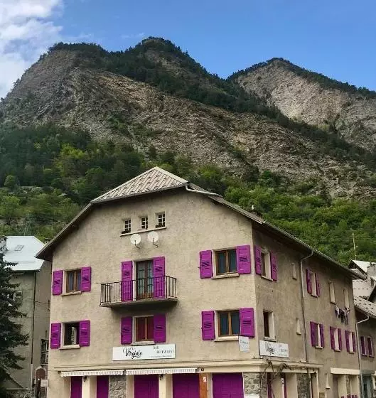 Aamiaismajoitus (B&B) La Condaminoise