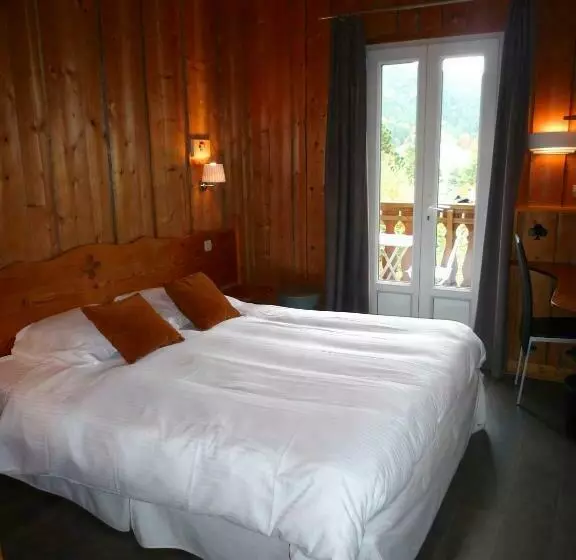 Hotelli Hôtel Des Skieurs