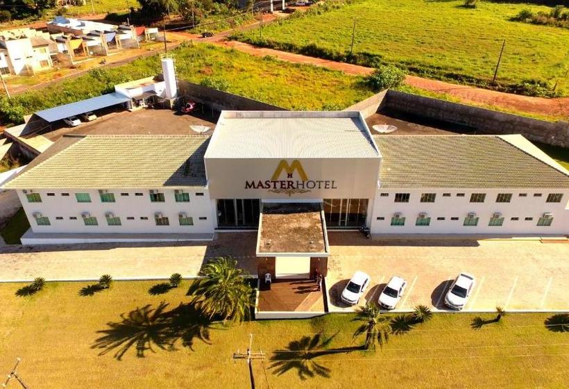 בית מלון כפרי Master