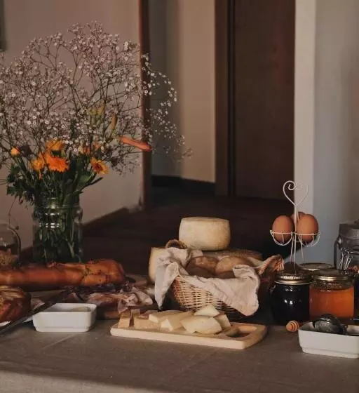 ホテル San Romedio Agriturismo