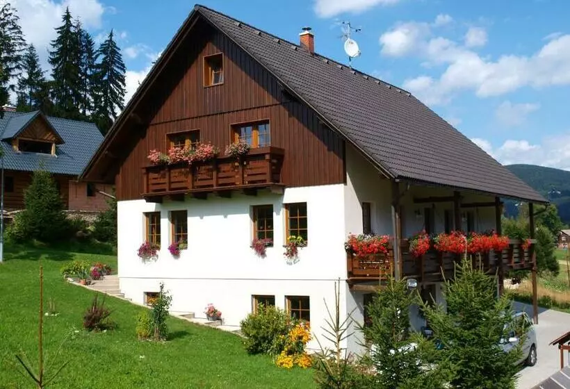 Majatalo Apartmány Vlasta