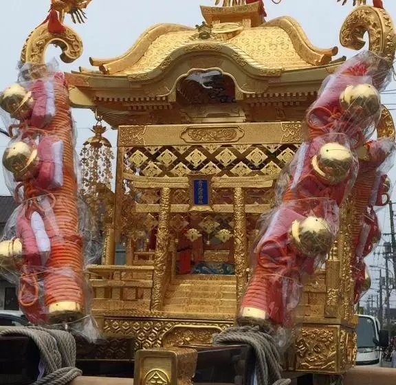 Majatalo Guesthouse Tomaya