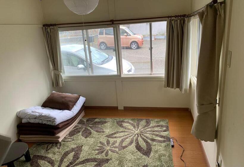 بنسيون Guesthouse Tomaya