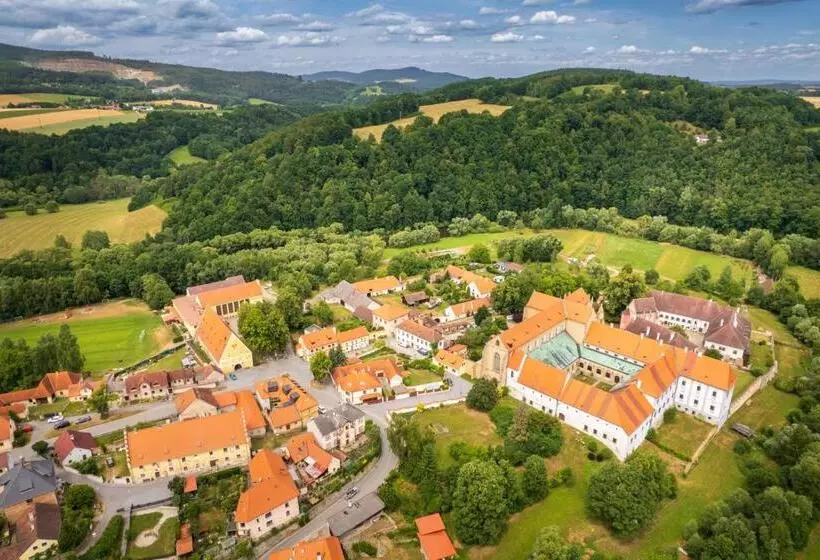 Majatalo Penzion A Kemp Koruna