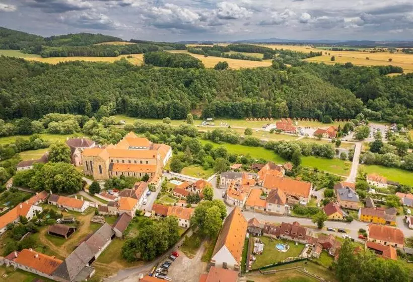 Majatalo Penzion A Kemp Koruna