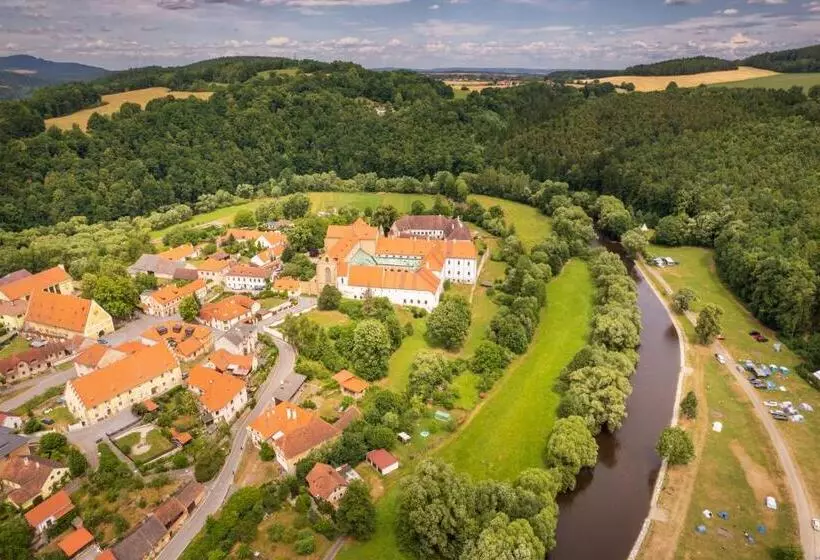 Majatalo Penzion A Kemp Koruna