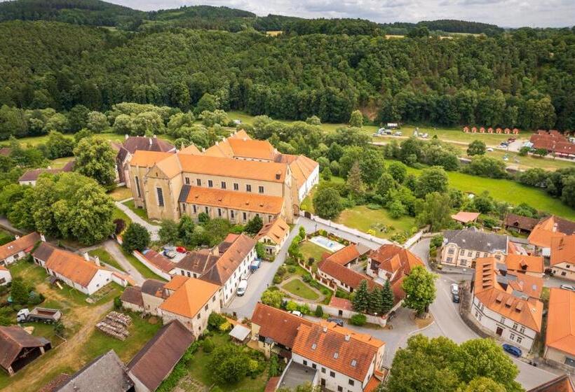 פנסיון Penzion A Kemp Koruna