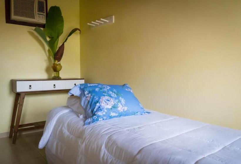 بنسيون Pousada Gata Russa