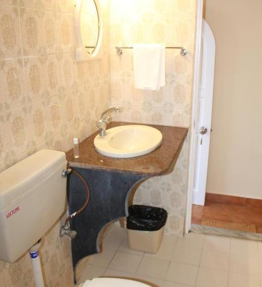 Qees Empire Beach Resort