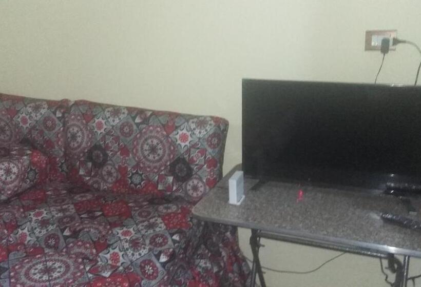 تختخواب و صبحانه King Nubian Guest House