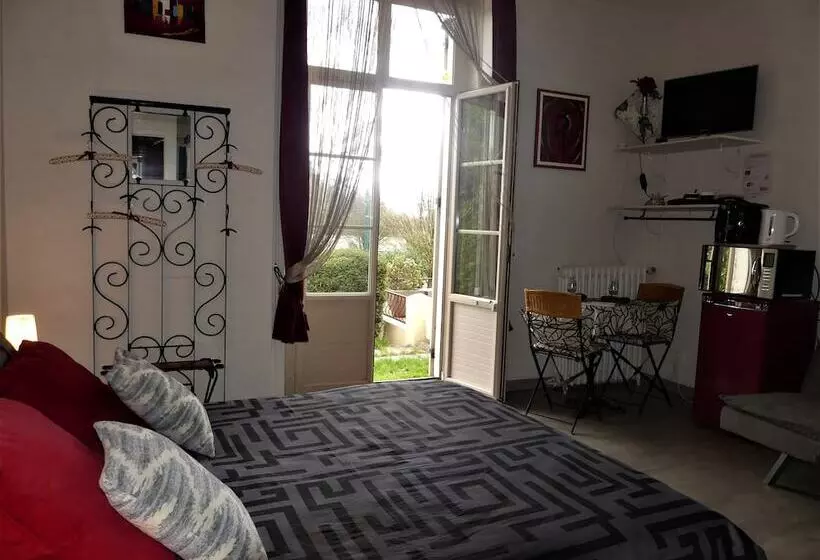 ペンション Chambres D'hotes Du Haut Anjou