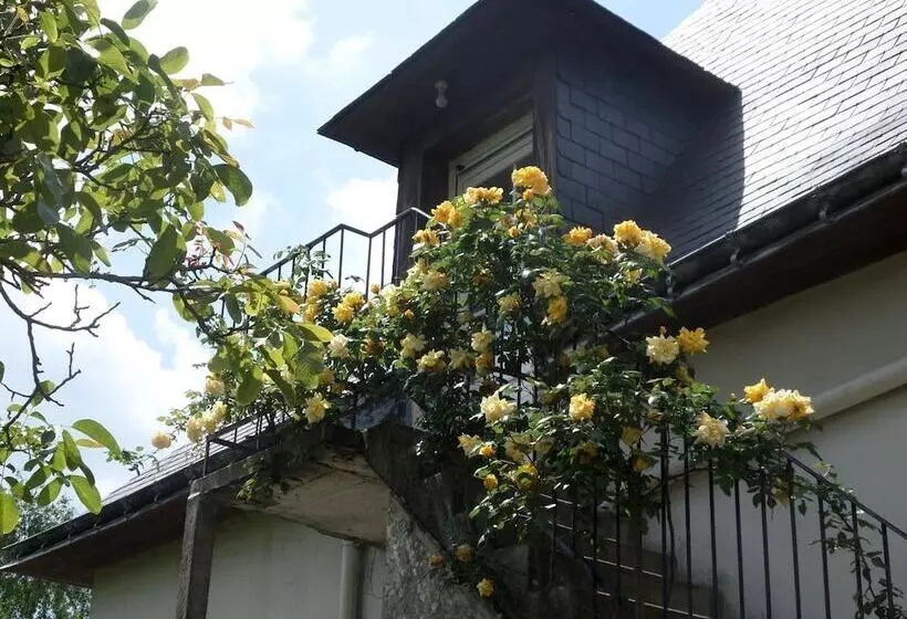 ペンション Chambres D'hotes Du Haut Anjou