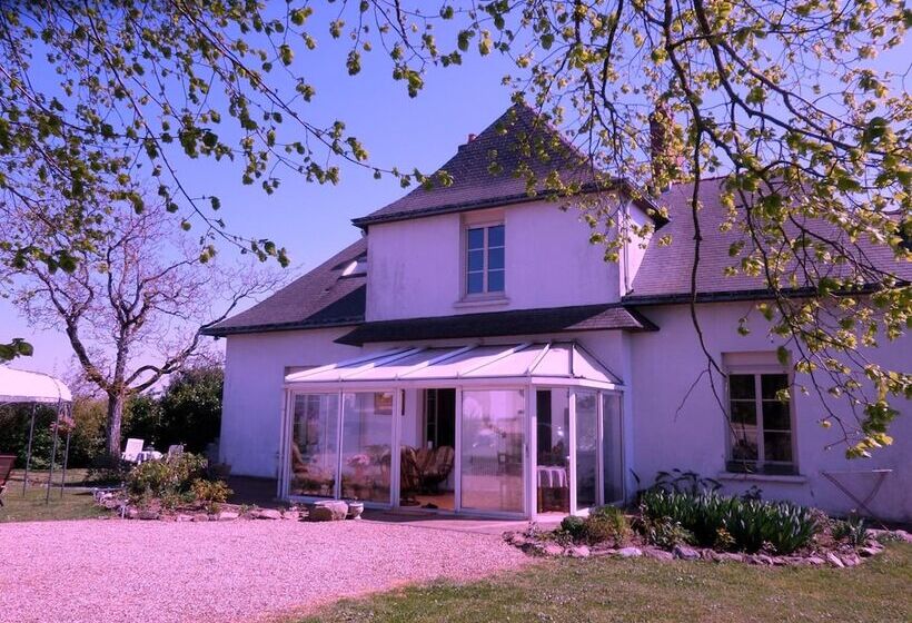 펜션 Chambres D'hotes Du Haut Anjou