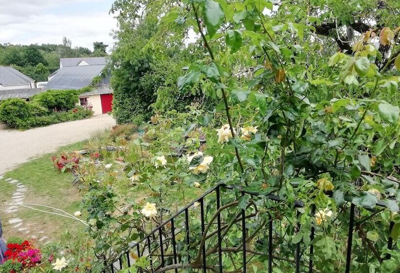 펜션 Chambres D'hotes Du Haut Anjou