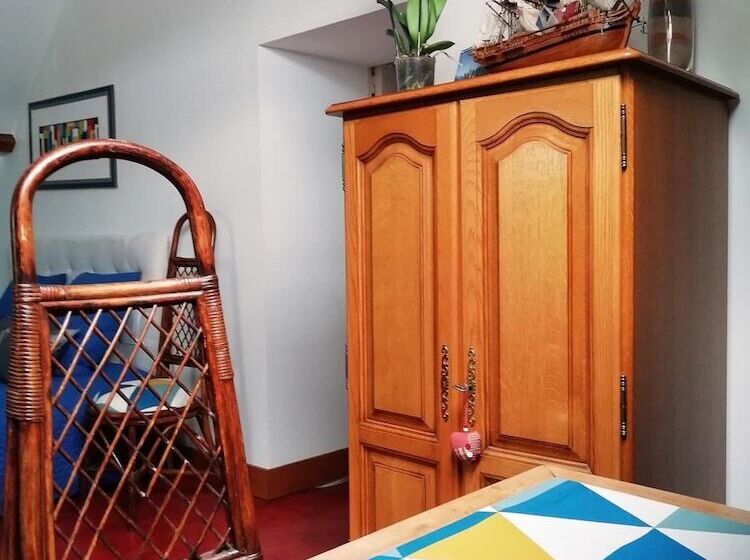 펜션 Chambres D'hotes Du Haut Anjou