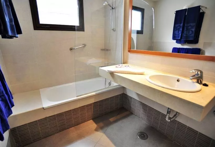 Tc Apartamentos Tamanaco